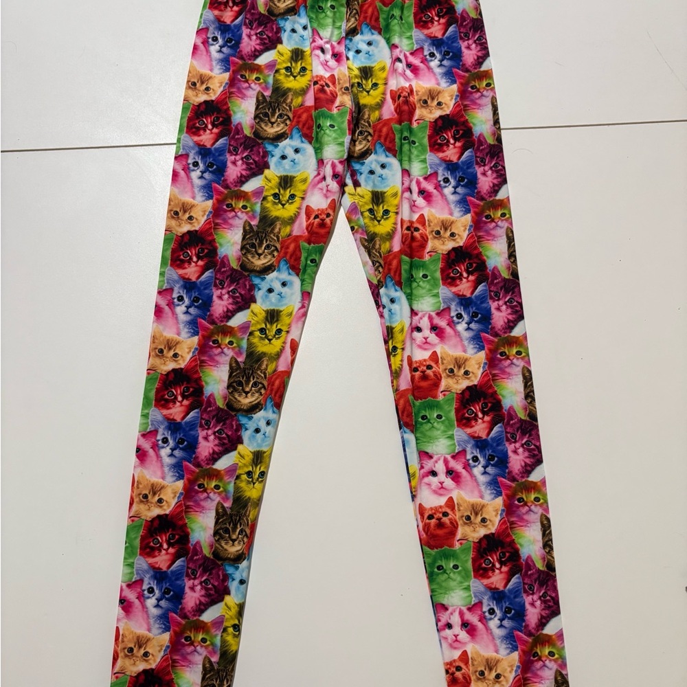 Red and Pink Floral Leggings Vibrant Stretchy Bottoms
